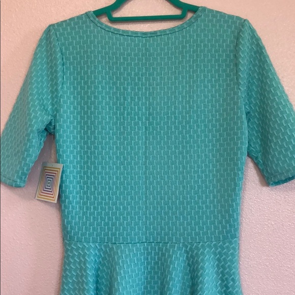 Soft & Textured LuLaRoe Nicole Dress, Size Large - Picture 3 of 4
